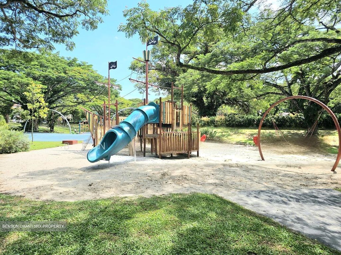 Pasir Ris Beach Park (D18), Semi-Detached #508906851